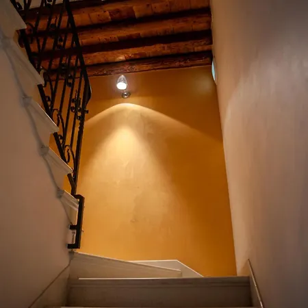 Palazzo Delle Tre Lune Ноале